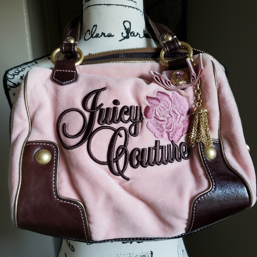 gorgeous baby pink juicy coulture handbags